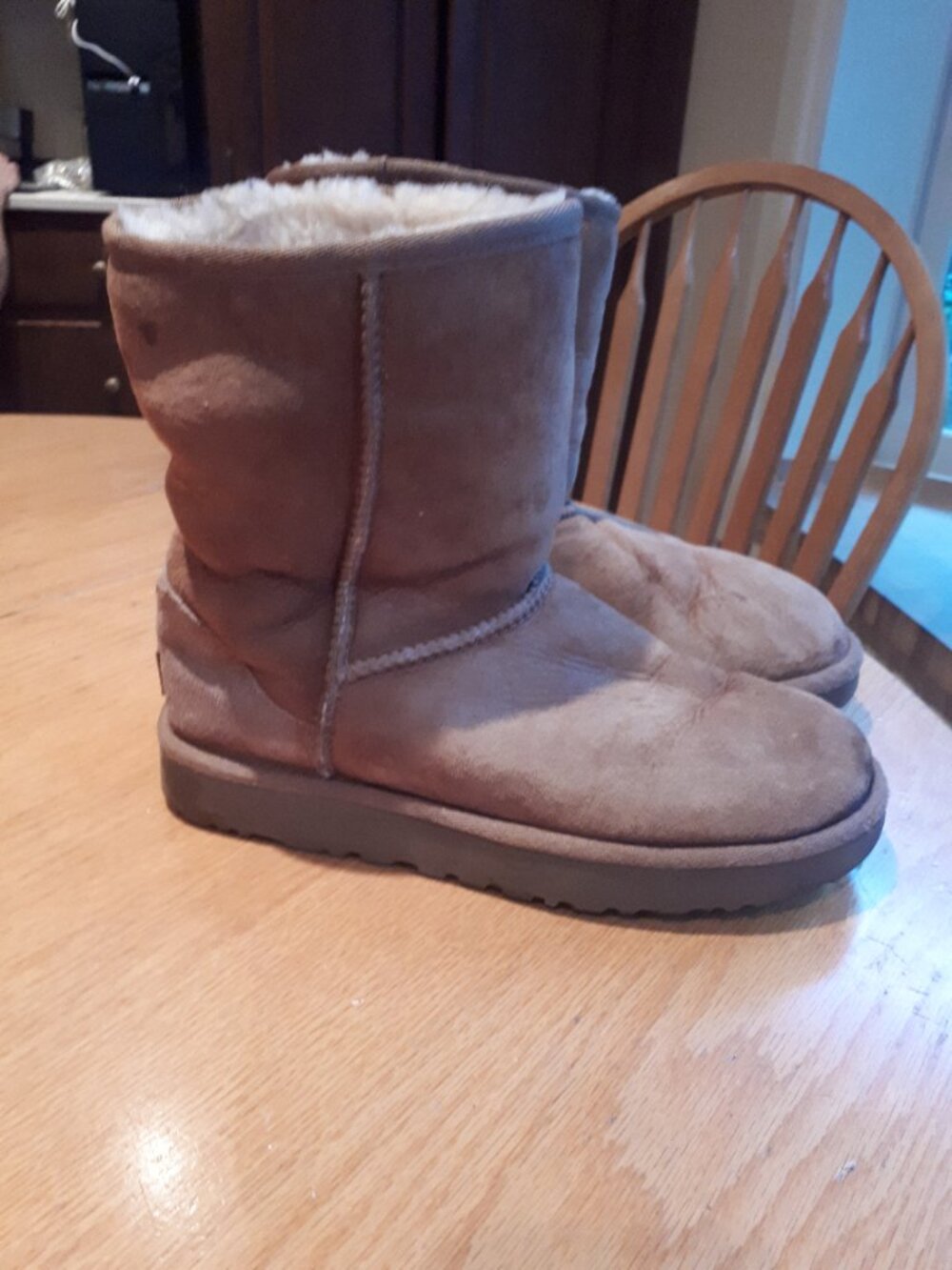 Ugg boots size 6